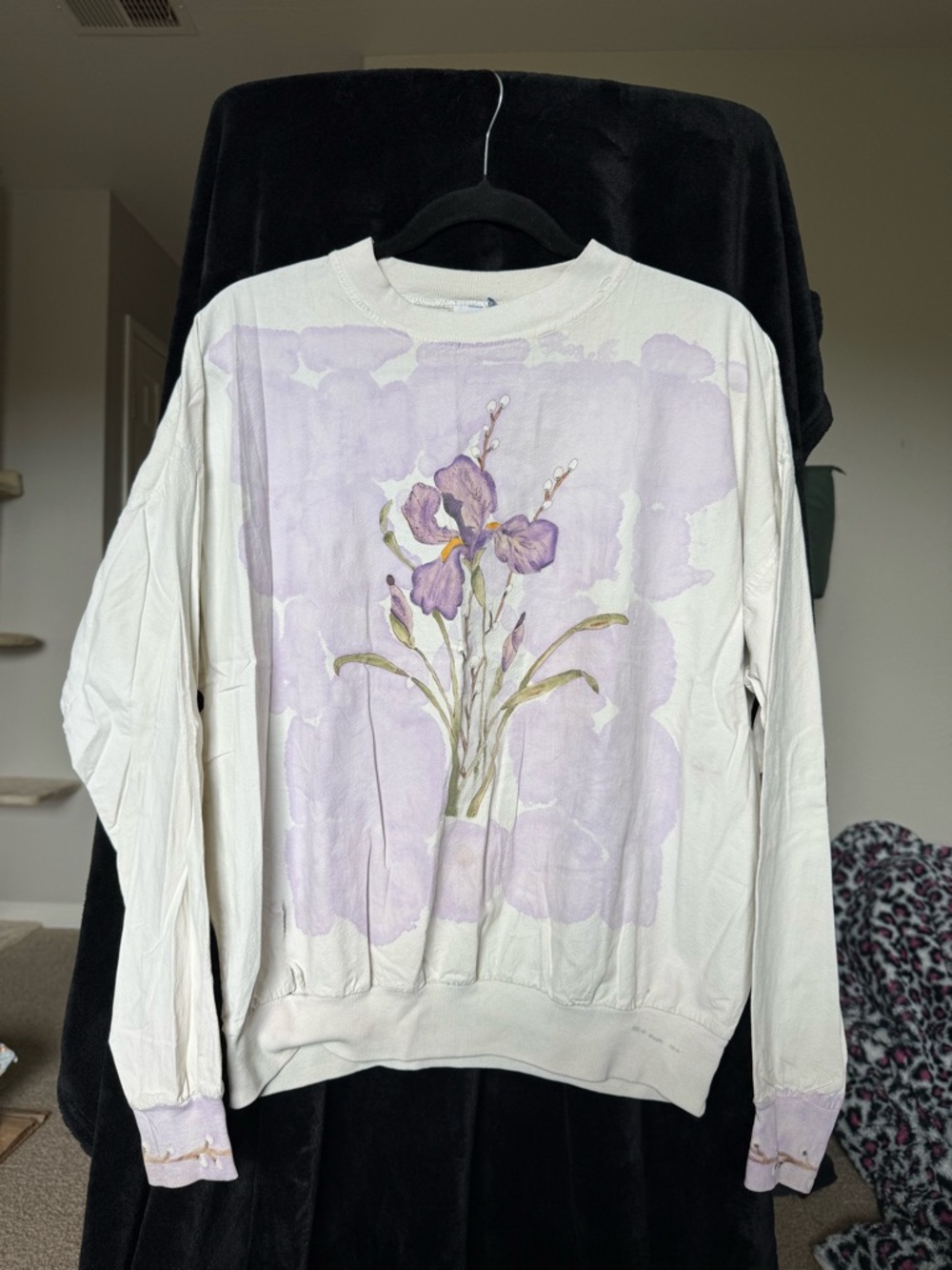 Floral Crewneck Sweatshirt Iris Cottagecore Vintage Style